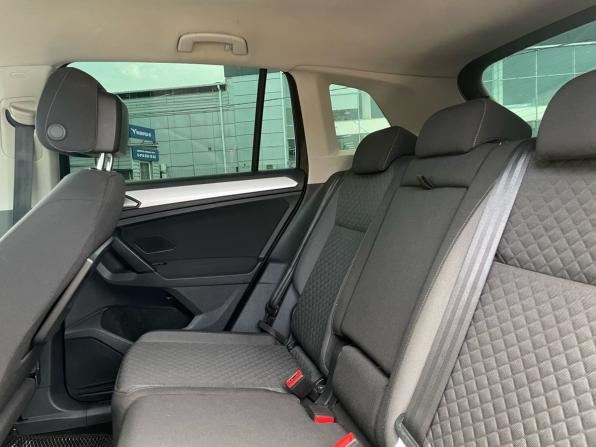 Volkswagen Tiguan II с пробегом 2018 года, цена 1 910 000 рублей, 198000 км, внедорожник, Автокод Объявления