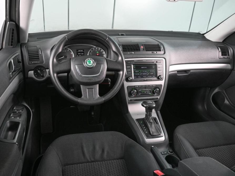 Skoda Octavia II (A5) Рестайлинг Ростов-на-Дону  - изображение 6