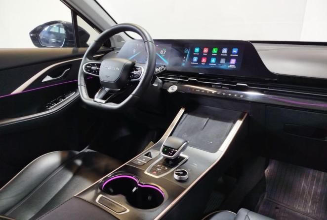 Omoda C5 I Рестайлинг с пробегом 2024 года, цена 1 835 000 рублей, 33112 км, внедорожник, Автокод Объявления