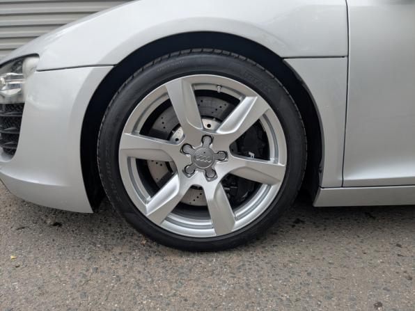 Audi R8 I (Typ 42) с пробегом 2011 года, цена 7 999 000 рублей, 21176 км, купе, Автокод Объявления