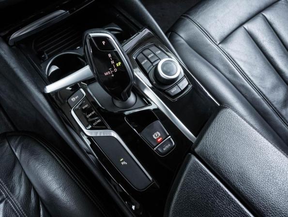BMW 5 серии VII (G30/G31/G38) с пробегом 2018 года, цена 3 260 000 рублей, 143936 км, седан, Автокод Объявления