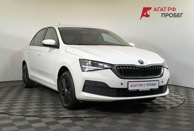 Skoda Rapid II с пробегом 2022 года, цена 1 670 000 рублей, 96549 км, лифтбек, Автокод Объявления