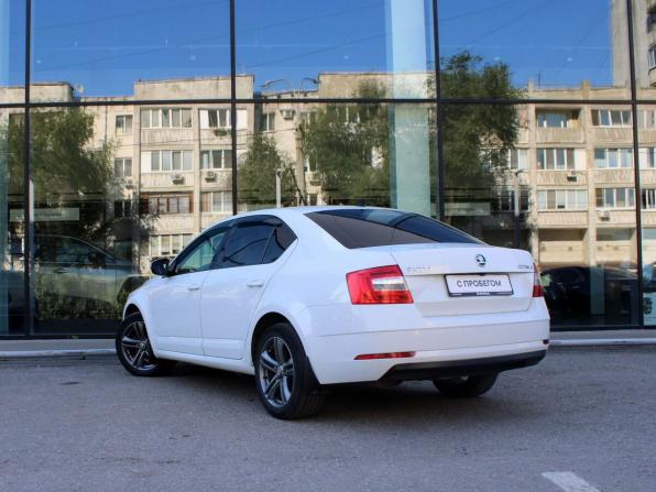 Skoda Octavia III (A7) Рестайлинг с пробегом 2017 года, цена 1 794 000 рублей, 170000 км, лифтбек, Автокод Объявления