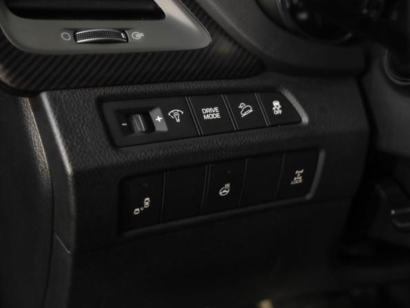 Hyundai Santa Fe III Рестайлинг с пробегом 2017 года, цена 1 939 000 рублей, 135225 км, внедорожник, Автокод Объявления
