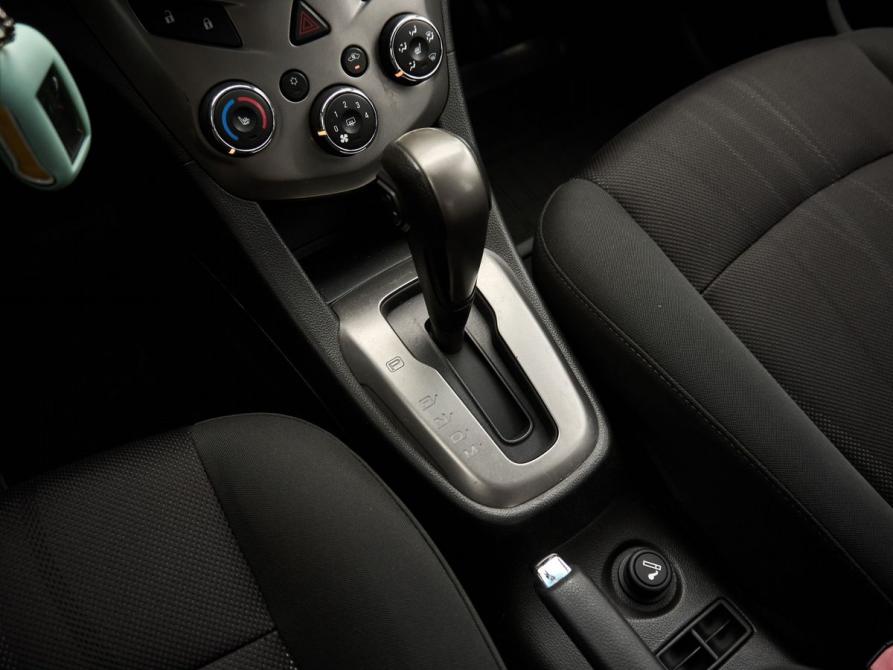 Chevrolet Aveo II Казань  - изображение 11
