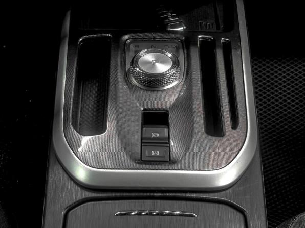 Haval Jolion I с пробегом 2024 года, цена 1 959 900 рублей, 42000 км, внедорожник, Автокод Объявления