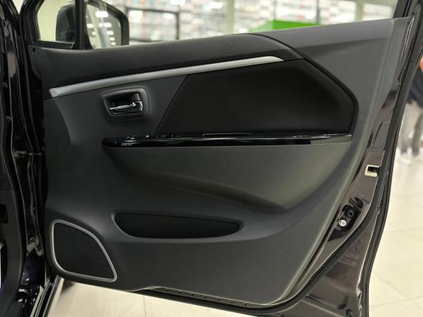 Suzuki Wagon R V с пробегом 2013 года, цена 665 000 рублей, 175700 км, хэтчбек, Автокод Объявления