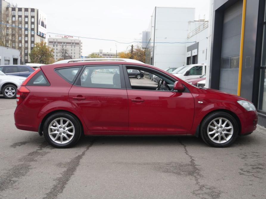 Kia Ceed I Москва  - изображение 4