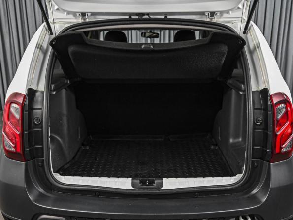 Renault Duster I Рестайлинг с пробегом 2018 года, цена 1 259 000 рублей, 113295 км, внедорожник, Автокод Объявления