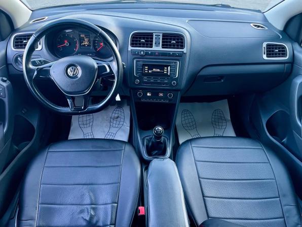Volkswagen Polo V Рестайлинг с пробегом 2018 года, цена 1 050 000 рублей, 137400 км, седан, Автокод Объявления