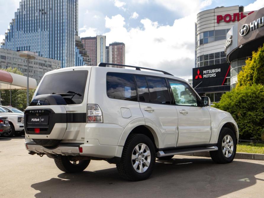 Mitsubishi Pajero IV Рестайлинг 2 Москва  - изображение 4