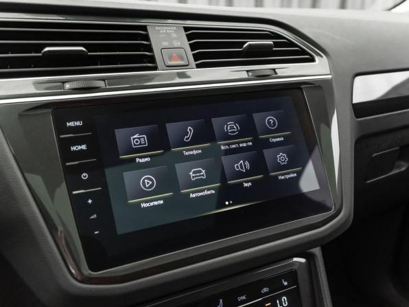 Volkswagen Tiguan II Рестайлинг с пробегом 2021 года, цена 3 880 000 рублей, 34364 км, внедорожник, Автокод Объявления