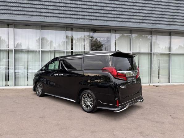 Toyota Alphard III Рестайлинг с пробегом 2018 года, цена 3 800 000 рублей, 153509 км, минивэн, Автокод Объявления