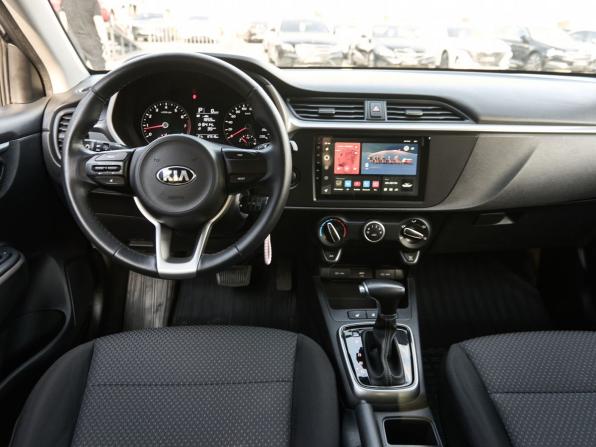 Kia Rio IV Рестайлинг с пробегом 2021 года, цена 1 850 800 рублей, 87470 км, хэтчбек, Автокод Объявления
