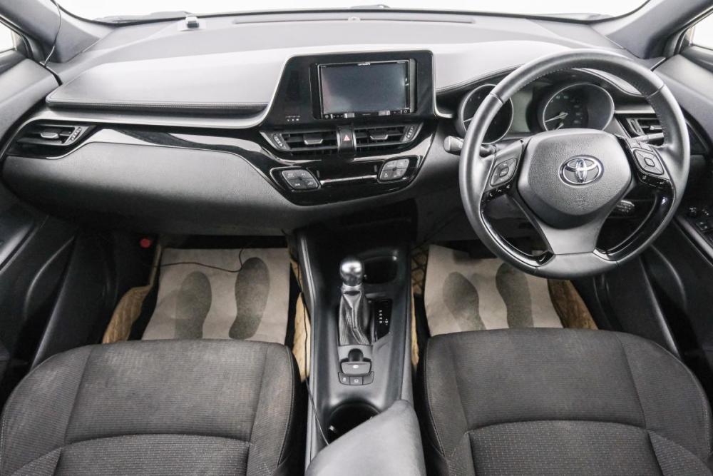 Toyota C-HR I Красноярск  - изображение 11