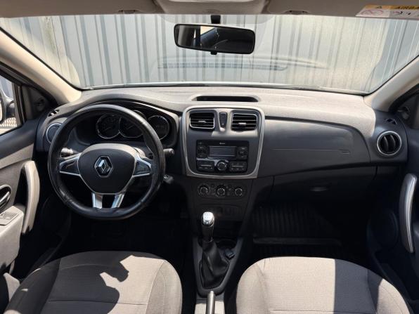 Renault Logan II Рестайлинг с пробегом 2021 года, цена 720 000 рублей, 89200 км, седан, Автокод Объявления