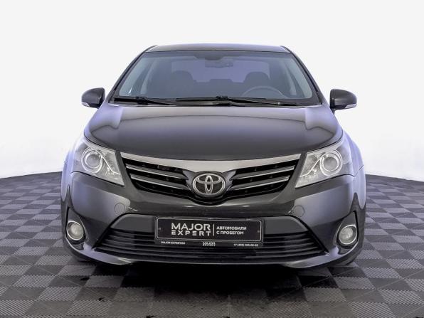 Toyota Avensis III Рестайлинг с пробегом 2012 года, цена 950 000 рублей, 317636 км, седан, Автокод Объявления