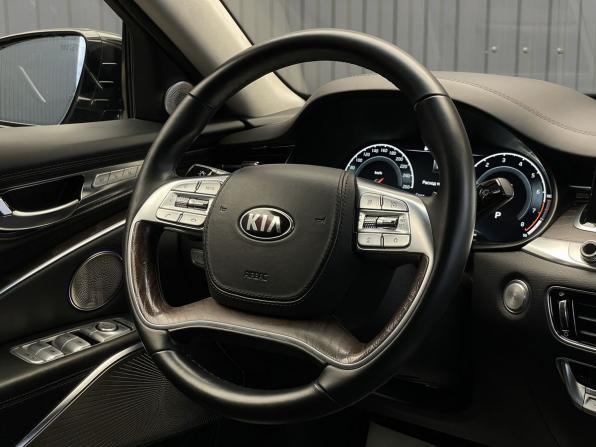 Kia K900 II с пробегом 2019 года, цена 3 647 000 рублей, 47740 км, седан, Автокод Объявления