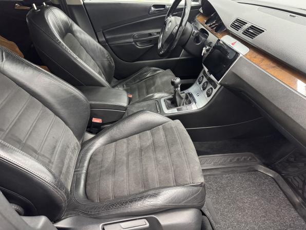 Volkswagen Passat B6 с пробегом 2007 года, цена 647 000 рублей, 213192 км, седан, Автокод Объявления