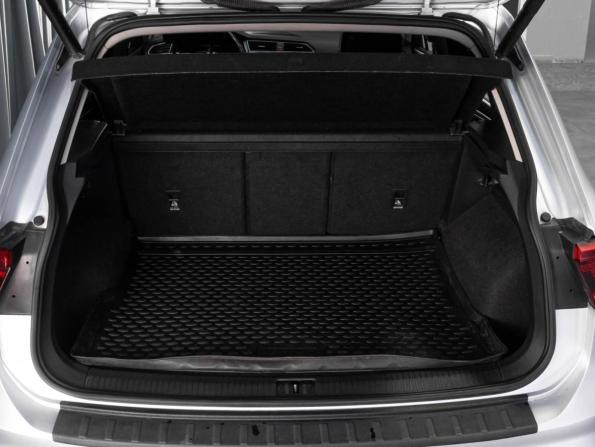 Volkswagen Tiguan II с пробегом 2017 года, цена 2 749 000 рублей, 131331 км, внедорожник, Автокод Объявления