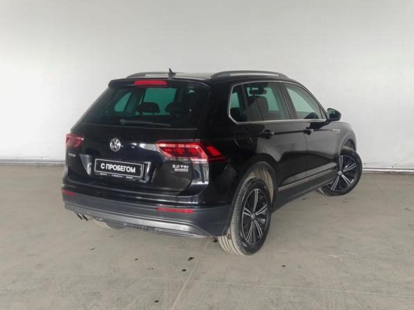 Volkswagen Tiguan II с пробегом 2017 года, цена 2 420 000 рублей, 168463 км, внедорожник, Автокод Объявления