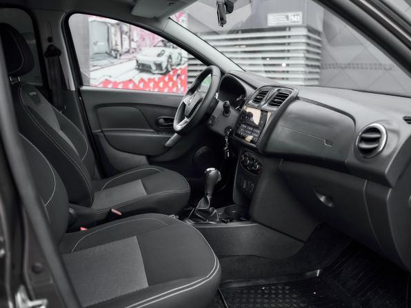 Renault Sandero II Рестайлинг с пробегом 2020 года, цена 1 100 000 рублей, 16659 км, хэтчбек, Автокод Объявления
