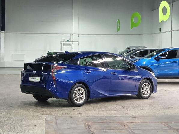 Toyota Prius IV (XW50) с пробегом 2018 года, цена 1 345 000 рублей, 265393 км, лифтбек, Автокод Объявления