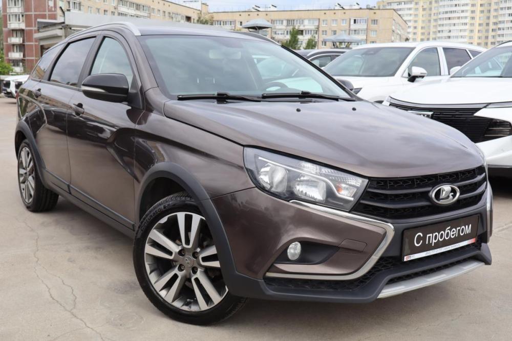 Lada (ВАЗ) Vesta I Санкт-Петербург  - изображение 1