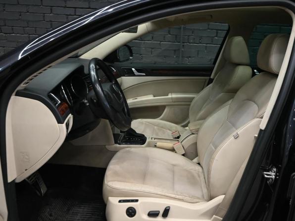 Skoda Superb II с пробегом 2012 года, цена 1 000 000 рублей, 267673 км, универсал, Автокод Объявления