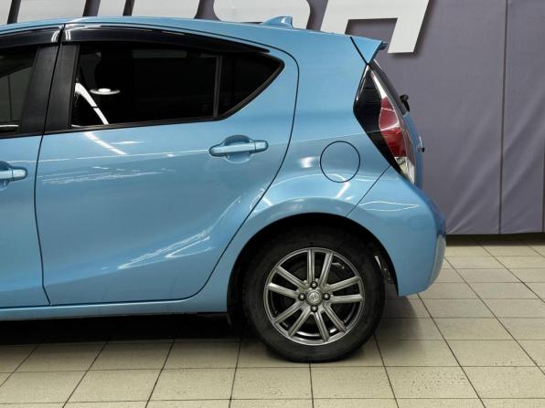 Toyota Aqua I Рестайлинг с пробегом 2017 года, цена 929 000 рублей, 137000 км, хэтчбек, Автокод Объявления