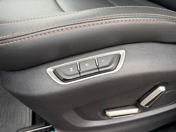 Geely Okavango I Рестайлинг с пробегом 2023 года, цена 2 995 000 рублей, 1641 км, внедорожник, Автокод Объявления
