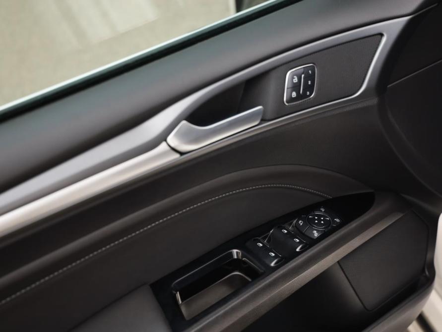Ford Mondeo V Санкт-Петербург  - изображение 22