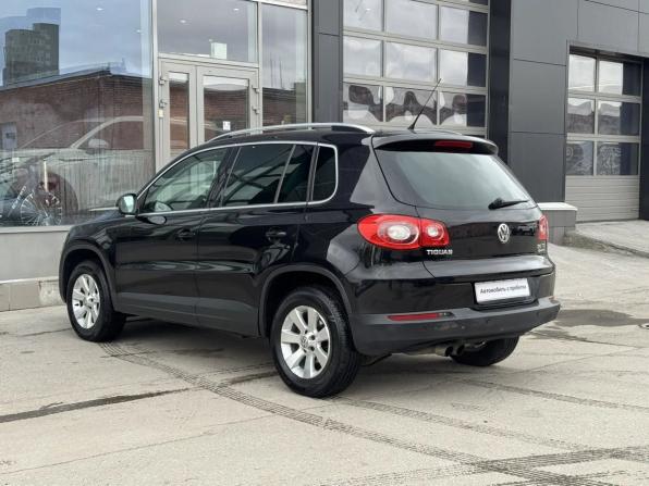 Volkswagen Tiguan I с пробегом 2011 года, цена 1 210 000 рублей, 155623 км, внедорожник, Автокод Объявления