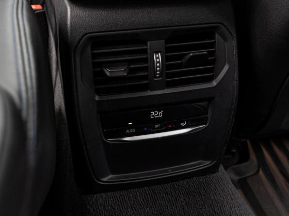 BMW 3 серии VII (G2x) с пробегом 2019 года, цена 3 730 000 рублей, 157048 км, седан, Автокод Объявления
