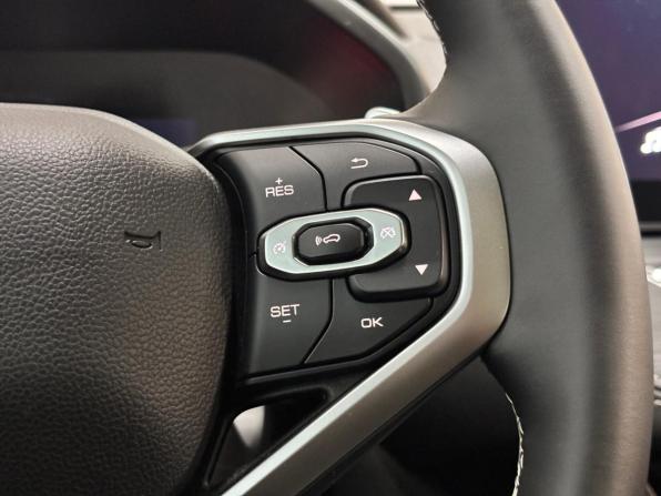 Haval Jolion I Рестайлинг с пробегом 2025 года, цена 2 755 000 рублей, 5331 км, внедорожник, Автокод Объявления
