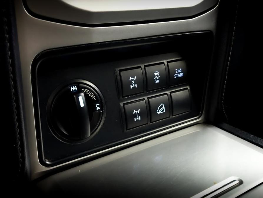 Toyota Land Cruiser Prado 150 Series Рестайлинг 2 Москва  - изображение 26