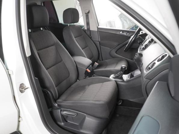 Volkswagen Tiguan I Рестайлинг с пробегом 2016 года, цена 1 679 000 рублей, 164422 км, внедорожник, Автокод Объявления