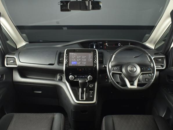 Nissan Serena V (C27) с пробегом 2016 года, цена 1 989 995 рублей, 153211 км, минивэн, Автокод Объявления