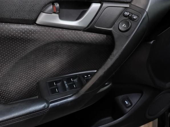 Honda Accord VIII Рестайлинг с пробегом 2012 года, цена 1 150 000 рублей, 218950 км, седан, Автокод Объявления