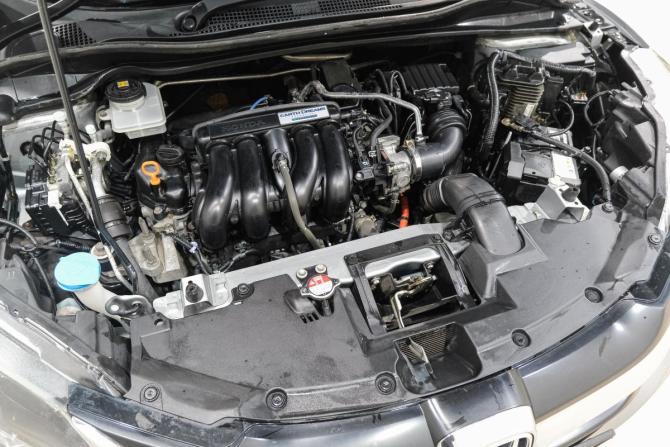 Honda Vezel I с пробегом 2014 года, цена 1 399 000 рублей, 165700 км, внедорожник, Автокод Объявления