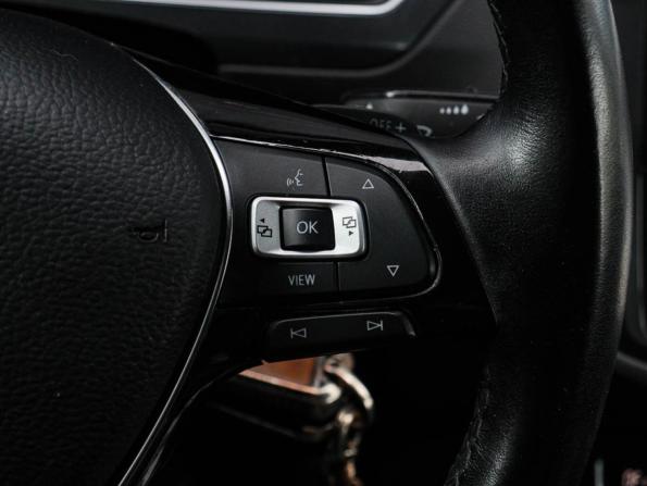Volkswagen Tiguan II с пробегом 2019 года, цена 2 250 000 рублей, 75637 км, внедорожник, Автокод Объявления