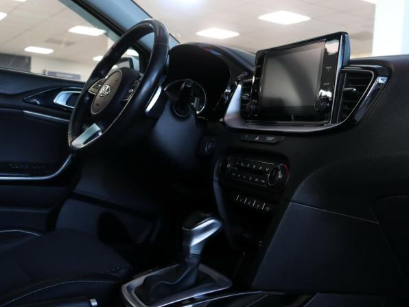Kia Ceed III с пробегом 2020 года, цена 1 633 000 рублей, 190000 км, универсал, Автокод Объявления