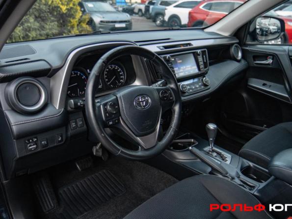 Toyota RAV4 IV (XA40) Рестайлинг с пробегом 2017 года, цена 2 548 000 рублей, 159179 км, внедорожник, Автокод Объявления