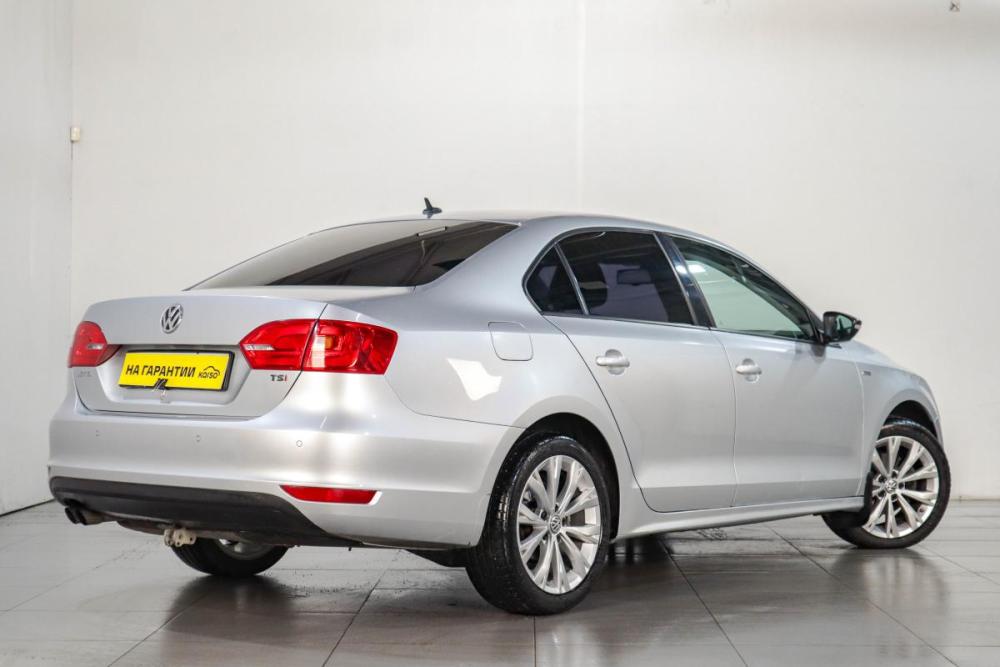 Volkswagen Jetta VI Челябинск  - изображение 7