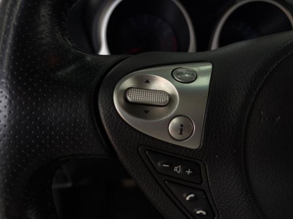Nissan Juke I с пробегом 2013 года, цена 1 059 000 рублей, 127468 км, внедорожник, Автокод Объявления