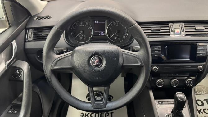 Skoda Octavia III (A7) с пробегом 2015 года, цена 1 099 000 рублей, 127250 км, лифтбек, Автокод Объявления