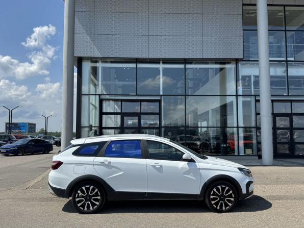 Lada (ВАЗ) Vesta I Рестайлинг (NG) с пробегом 2024 года, цена 1 580 000 рублей, 22212 км, универсал, Автокод Объявления