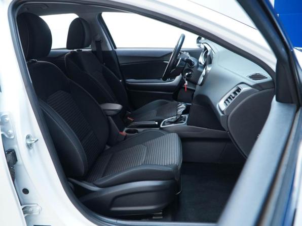 Kia Ceed III Рестайлинг с пробегом 2021 года, цена 2 150 444 рубля, 77776 км, универсал, Автокод Объявления