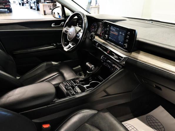 Kia K5 III с пробегом 2021 года, цена 2 680 000 рублей, 69918 км, седан, Автокод Объявления