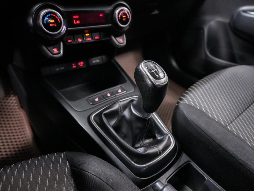 Kia Rio IV Ульяновск  - изображение 16